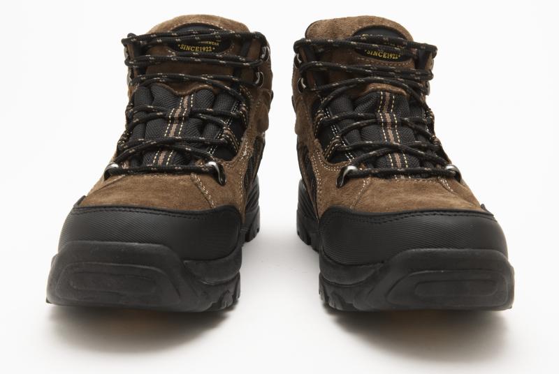 Best Inexpensive Hiking Boots: 15 Low-Cost, Yet High-Quality Options to Consider in 2023