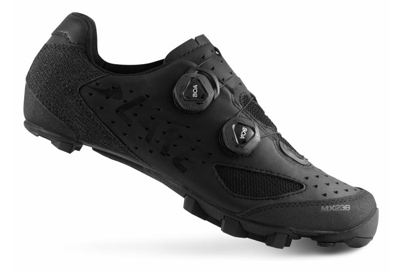 Best Lacrosse Cleats for Women: 15 Cleat Features To Look For in 2023