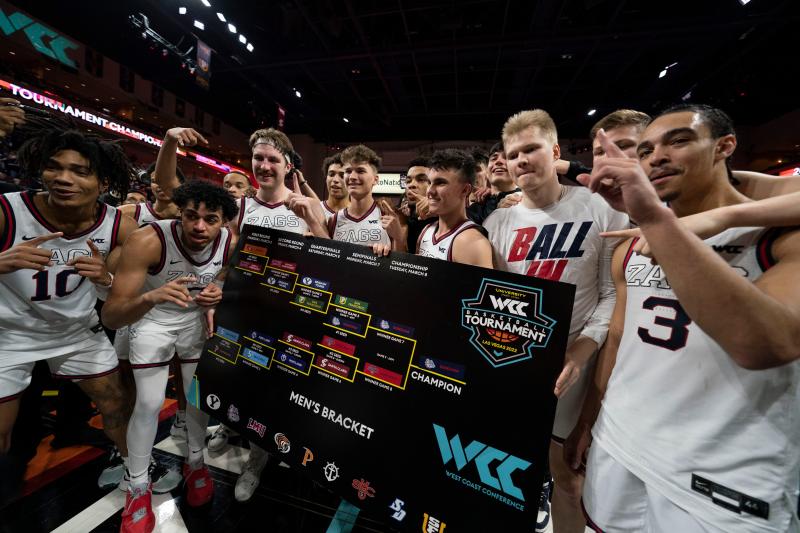 Best March Madness Moments: Watch These 15 Unforgettable NCAA Tournament Highlights