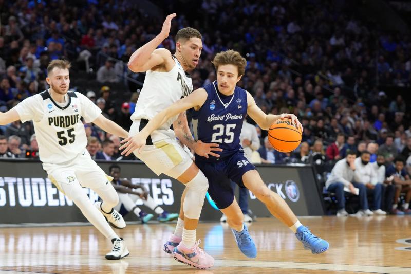 Best March Madness Moments: Watch These 15 Unforgettable NCAA Tournament Highlights