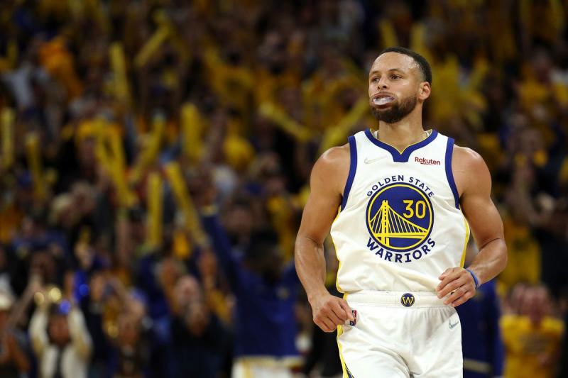 Best NBA Headbands to Stand Out on the Court This Year: Top Head Sweat Solutions for Ballers