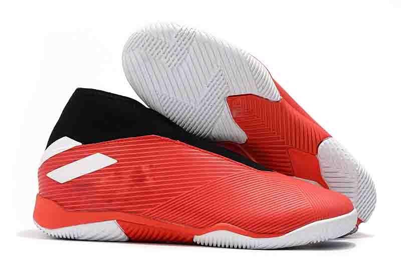 Best Nemeziz Indoor Shoes in 2023: Magical Nemeziz 19.3 Turf Will Transform Your Game