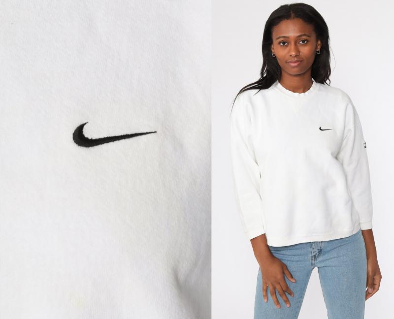 Best Nike Crewneck Ever Made. 15 Must-Know Features of the Nike Standard Issue Crewneck