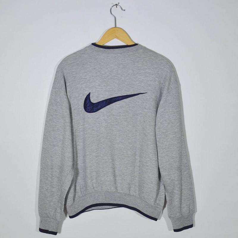 Best Nike Crewneck Ever Made. 15 Must-Know Features of the Nike Standard Issue Crewneck