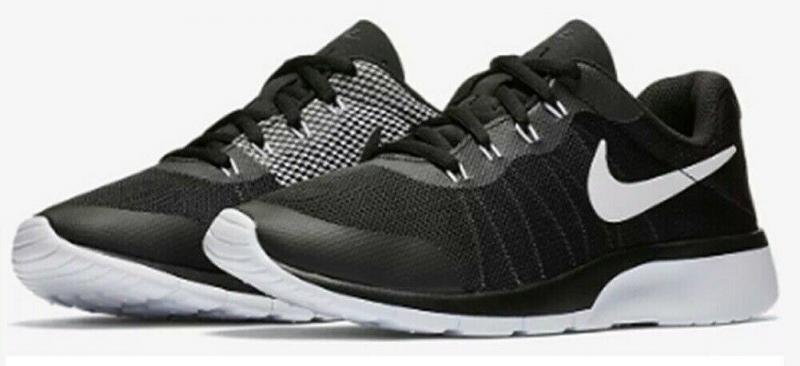 Best Nike Tanjun Shoes for Men in 2022: How to Choose Like a Pro