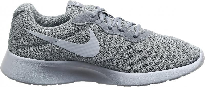 Best Nike Tanjun Shoes for Men in 2022: How to Choose Like a Pro