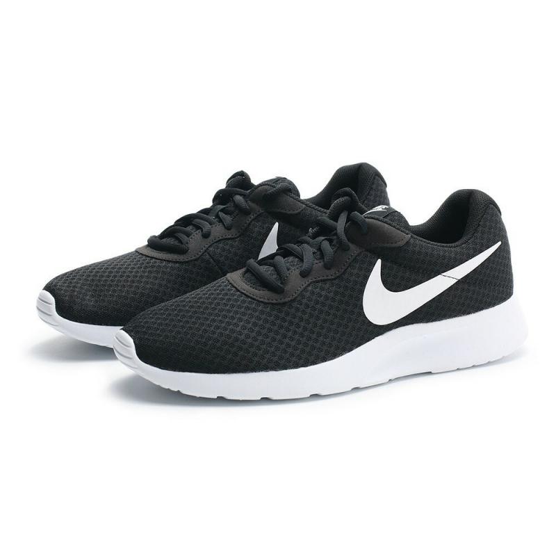 Best Nike Tanjun Shoes for Men in 2022: How to Choose Like a Pro