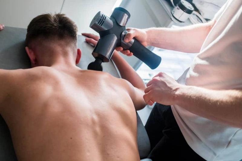 Best Theragun Pro Features for Deep Muscle Treatment: Which Percussion Massager is Worth Your Money