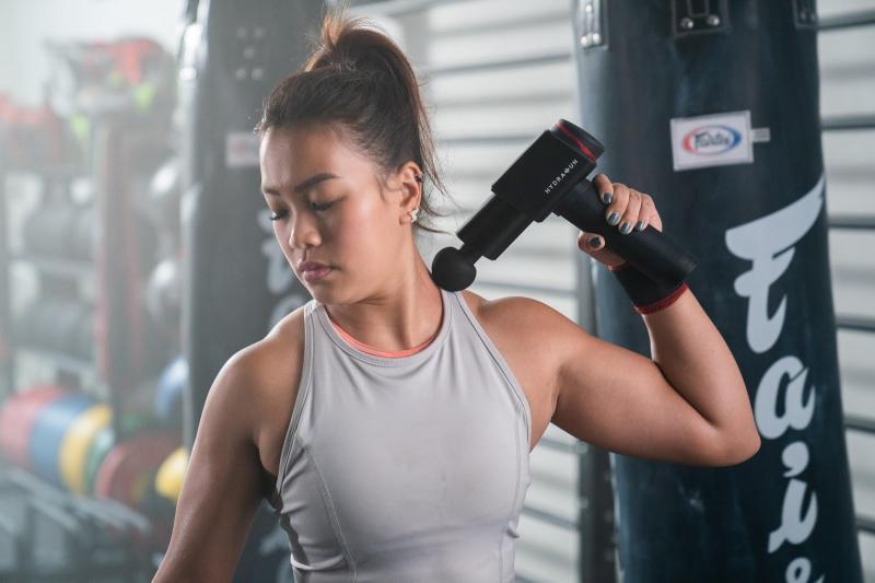 Best Theragun Pro Features for Deep Muscle Treatment: Which Percussion Massager is Worth Your Money