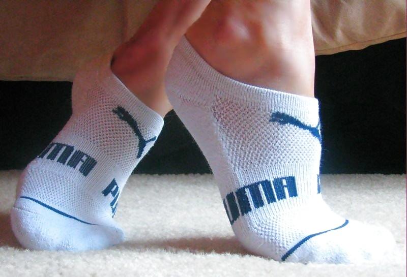 Best Way to Wear Shin Guards for Field Hockey This Year: Slip-Resistant Socks Over Guards Provide Ultimate Ankle Support