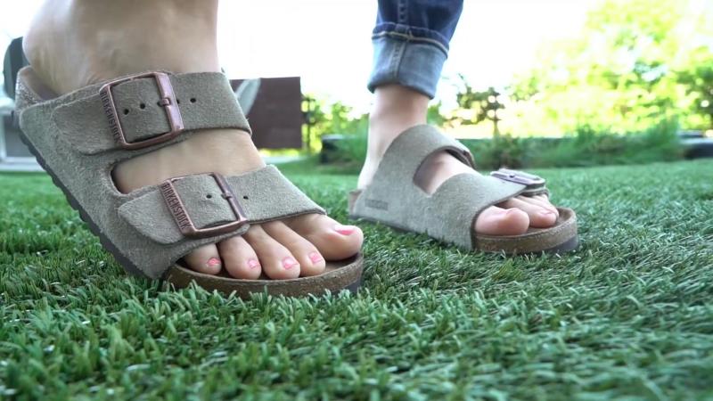 Blaire Leather Slide Sandals: Can This Stylish Footwear Really Be That Comfortable