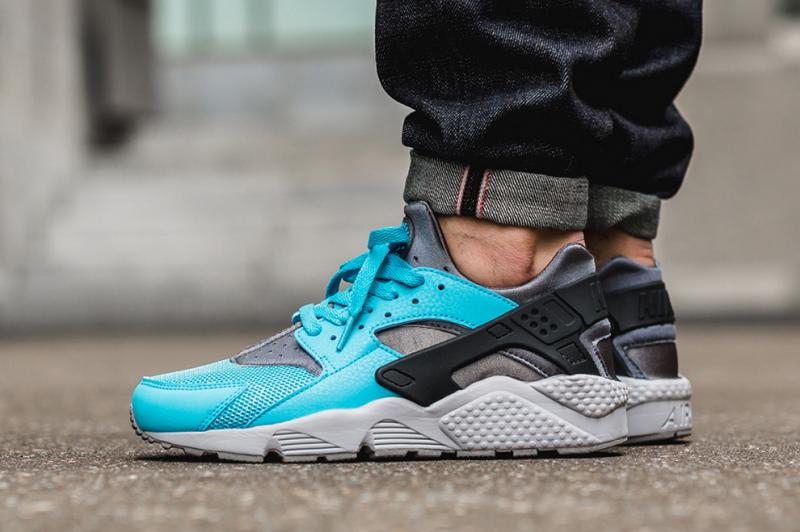 Blue Nike Huarache: 15 Blazing Styles That