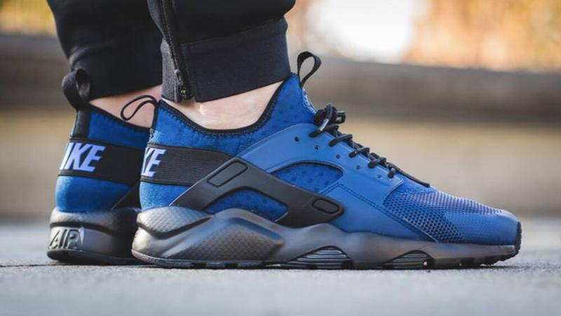 Blue Nike Huarache: 15 Blazing Styles That