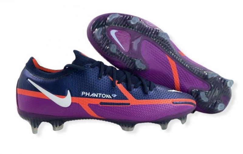 Blue Phantom Soccer Cleats: 15 Key Things To Know Before Buying