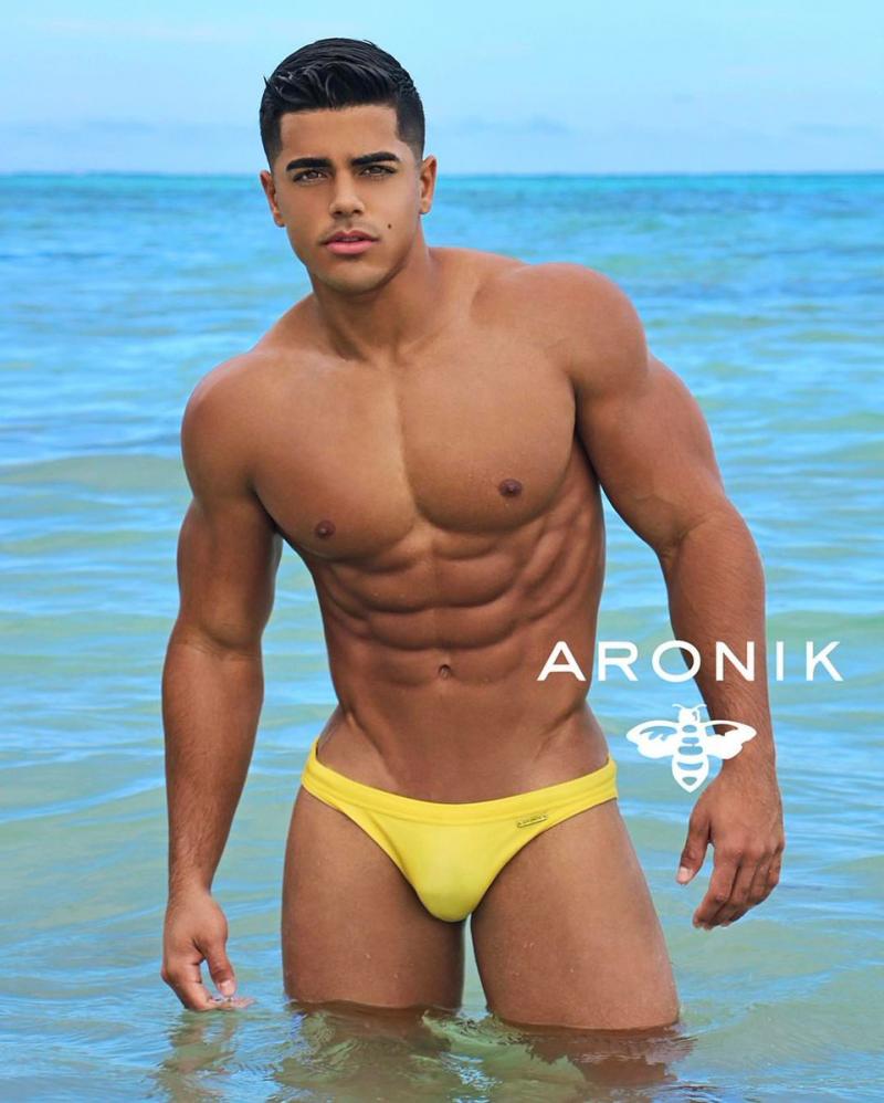 Boost Your Confidence: Can A Speedo Men
