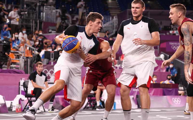 Boost Your Game Dramatically with This Basketball Gear: Discover the Top 15 Pieces of Training Equipment Every Hooper Needs