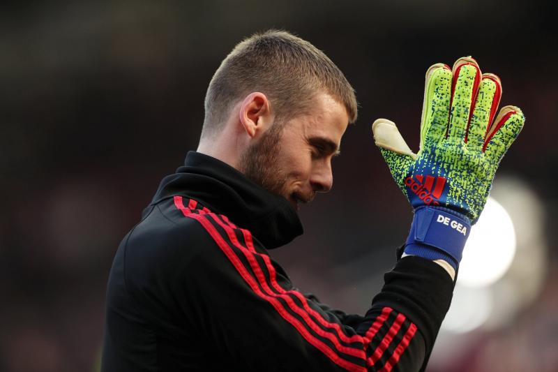 Boost Your Game This Season with New Gloves: Discover the 15 Best Men
