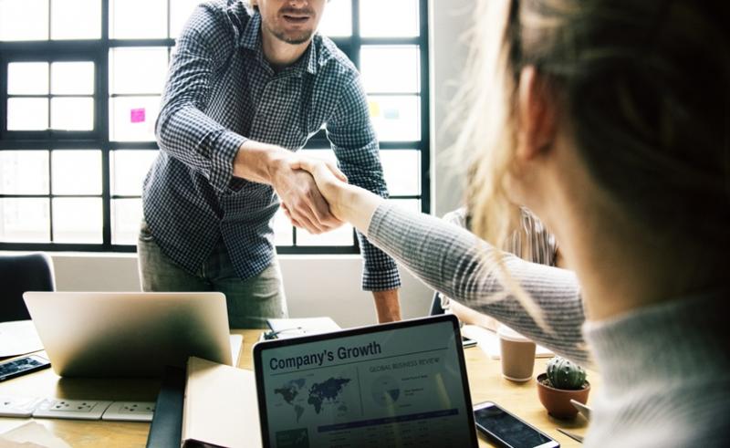 Boost Your La Crosse Small Business Success: 15 Crucial Web Design & Marketing Tips