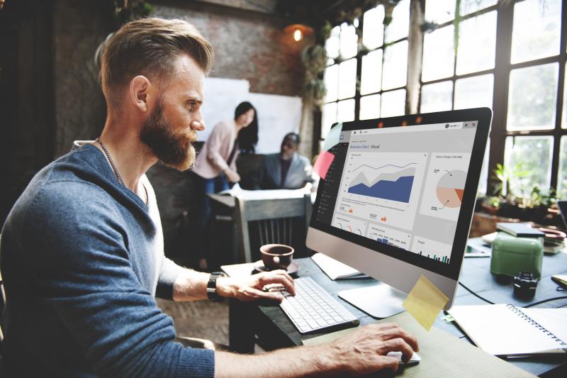 Boost Your La Crosse Small Business Success: 15 Crucial Web Design & Marketing Tips