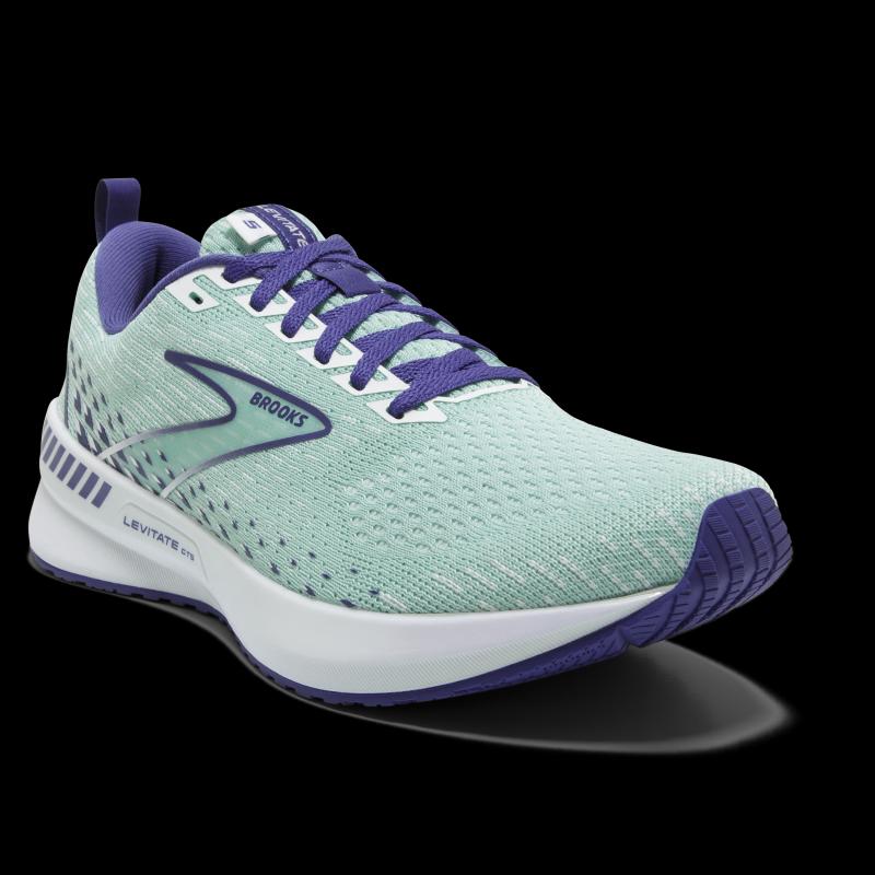 Brooks running shoes a perfect fit: Why levitate 5 is best for women