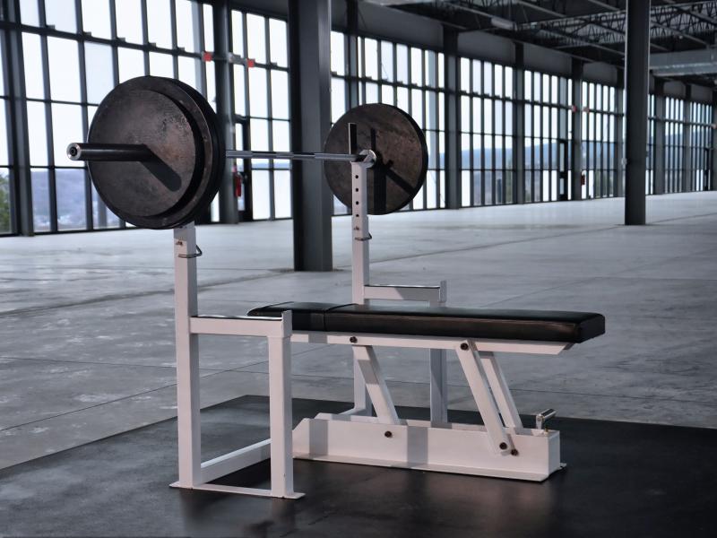 Build Muscle Fast at Home: This Olympic Weight Bench Transforms Any Space into a Home Gym