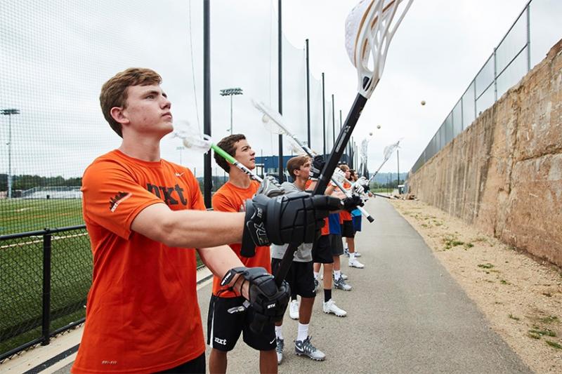 Build Your Own Lacrosse Rebounder Wall in 15 Steps