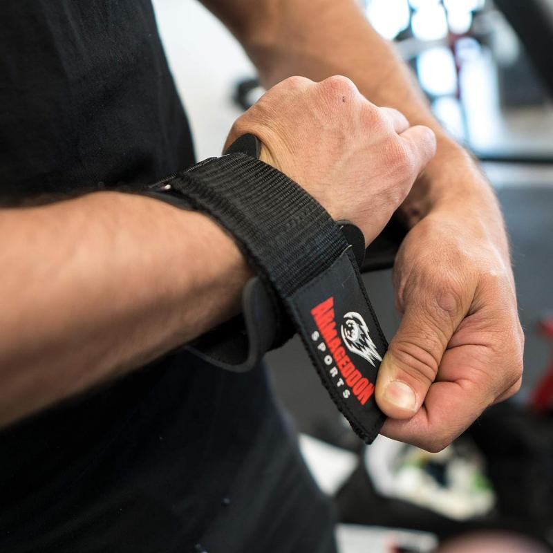 Bulk Up Your Forearms Fast With These 15 Wrist Weights