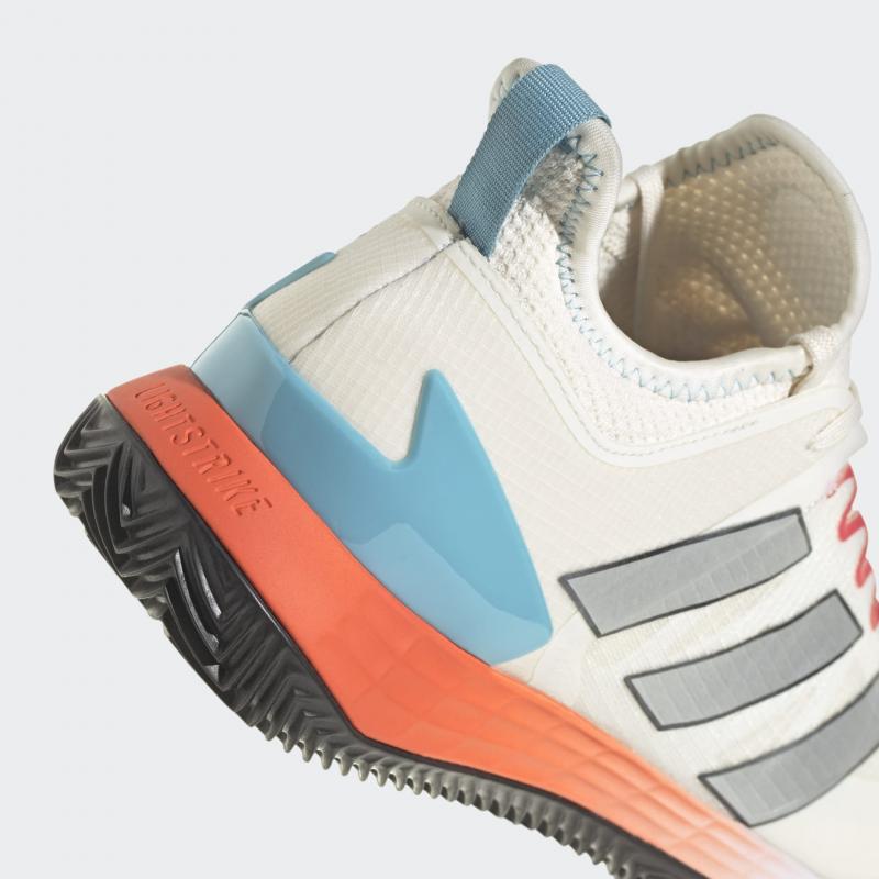 Can Adidas Ubersonic 4 Clay Revolutionize Tennis: The Game-Changing Shoe You Need Now