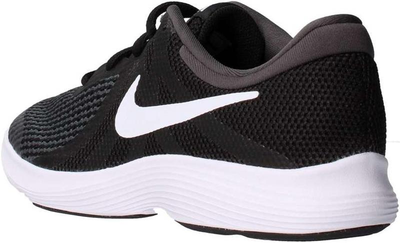 Can Nike Revolution Shoes Live Up to the Hype: 15 Eye-Opening Facts About This Timeless Tennis Shoe