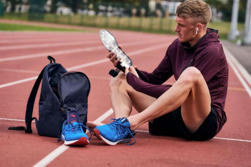 Can Running Insoles Improve Your Stride and Speed: Find Out the 15 Best Features Men Look for in Insoles