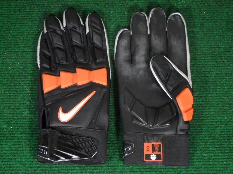 Can These Versatile Nike Gloves Transform Your Game This Season
