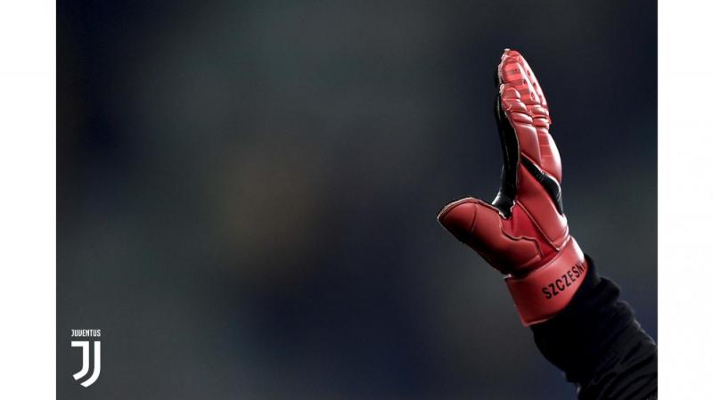 Can These Versatile Nike Gloves Transform Your Game This Season