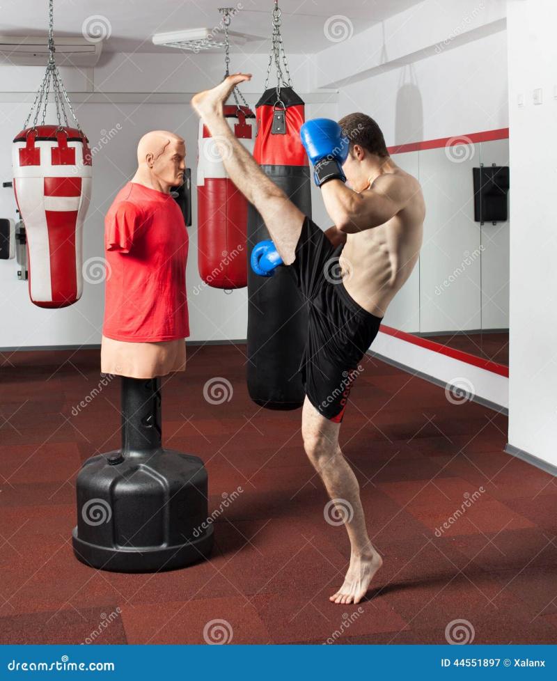 Can You Get a Killer Kickboxing Workout With a Dummy: How to Ditch That Mannequin Today