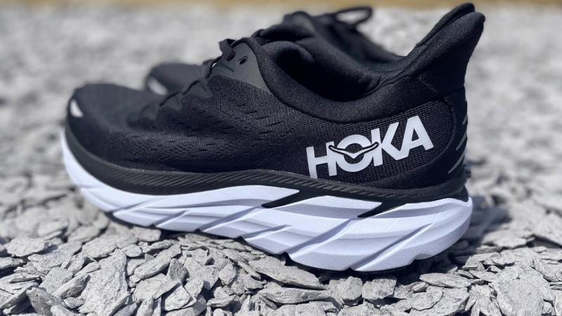Clifton 8 Mens Shoes: Why The Latest Hoka One One Road Shoe is Perfect For You