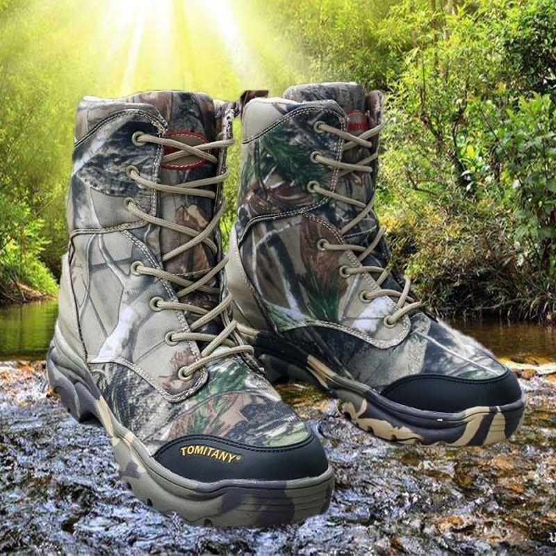 Cold Feet in the Woodlands. Discover the Best Boots for Hunters This Season
