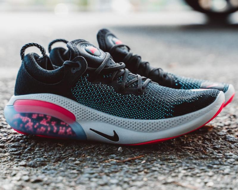 Cold Feet or Urban Chic. : Discover the Nike Joyride Run in 11 Ways