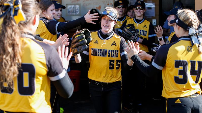 Collision Course in Kentucky: Why Louisville Meta 2023 Fastpitch is the Softball Tournament to Watch