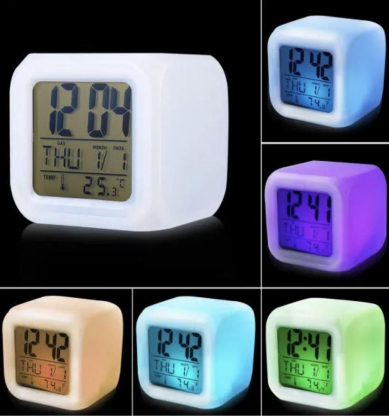 Color Changing Alarm Clocks: Why You Need One of These Amazing Clocks in Your Bedroom