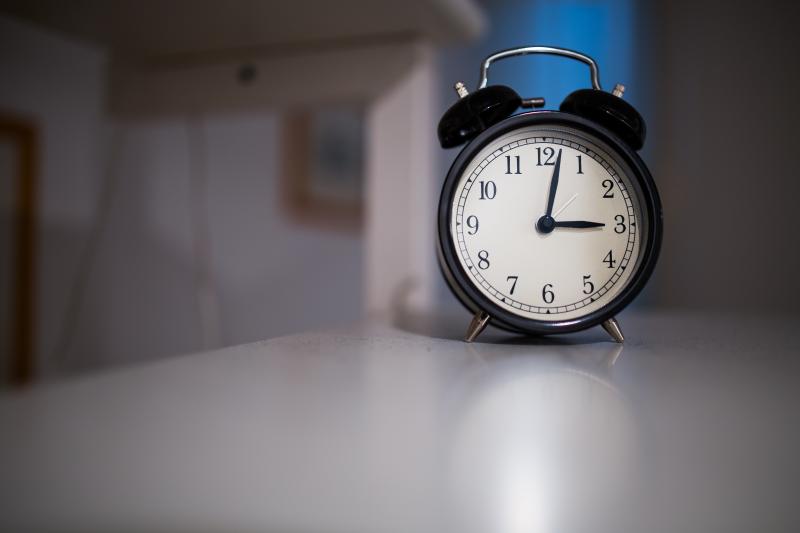 Color Changing Alarm Clocks: Why You Need One of These Amazing Clocks in Your Bedroom