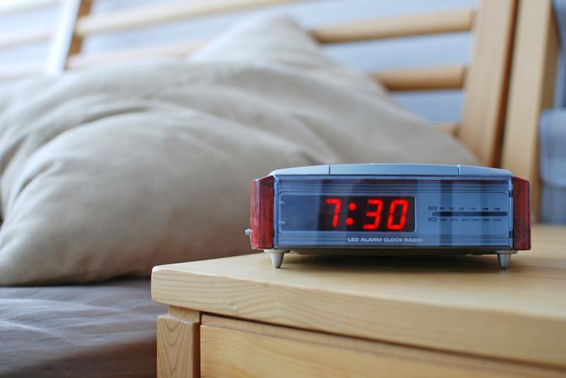 Color Changing Alarm Clocks: Why You Need One of These Amazing Clocks in Your Bedroom
