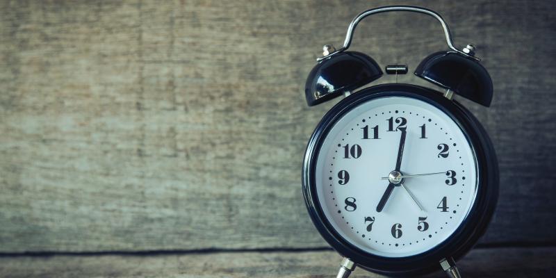 Color Changing Alarm Clocks: Why You Need One of These Amazing Clocks in Your Bedroom