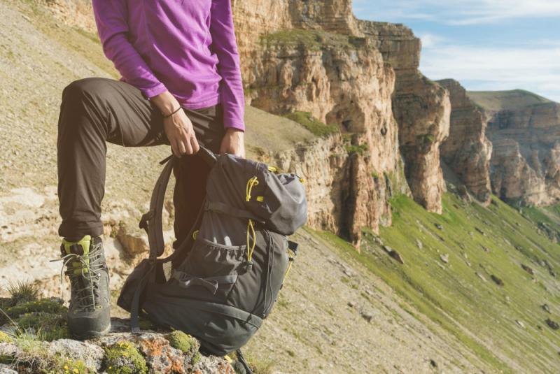 Columbia Hiking Pants With Zip-Off Legs: The Top 14 Features You
