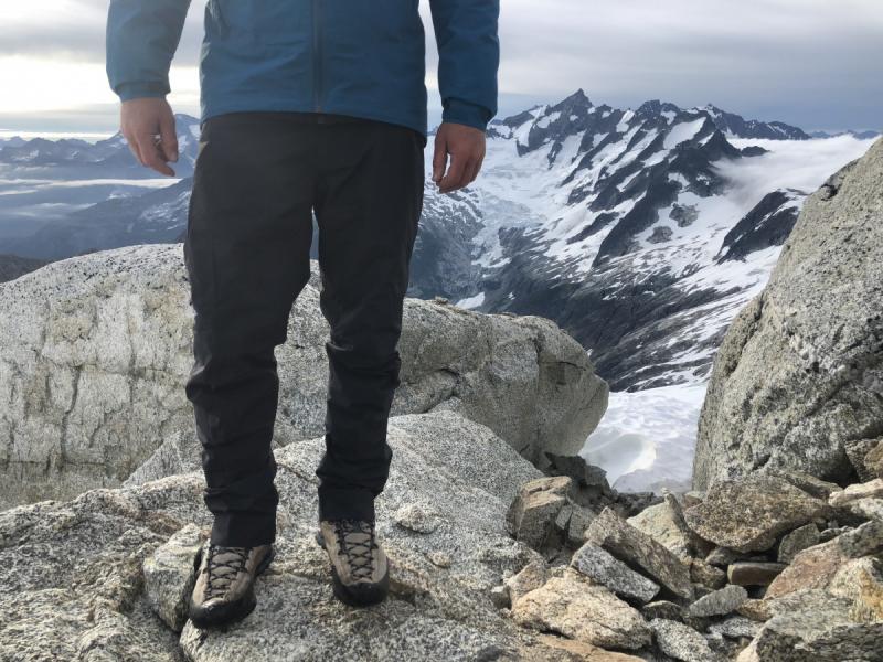 Columbia Hiking Pants With Zip-Off Legs: The Top 14 Features You