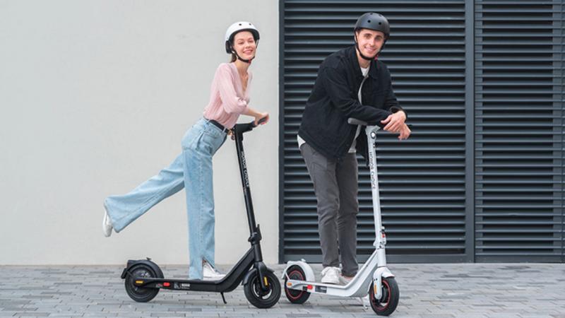 Could The Fliker A1 Scooter Be The Ultimate Urban Commuter Vehicle. Why You Should Seriously Consider This Revolutionary Air-Powered Scooter