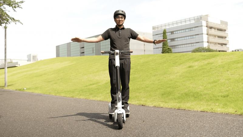 Could The Fliker A1 Scooter Be The Ultimate Urban Commuter Vehicle. Why You Should Seriously Consider This Revolutionary Air-Powered Scooter