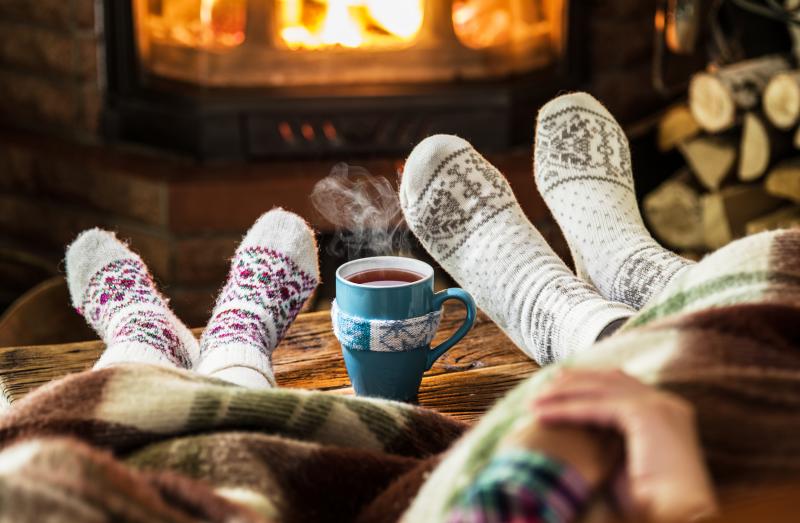 Cozy & Durable Winter Gear: Why the Carhartt Field Jacket is a Must-Have