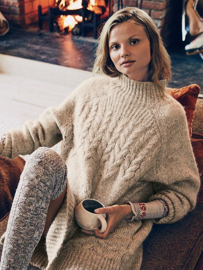 Cozy Fleece Sweaters for Fall: Discover 15 Stylish Finds