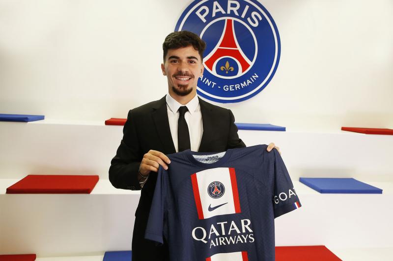 Crack Open Your Wallet: The 15 Best Things to Buy at PSG