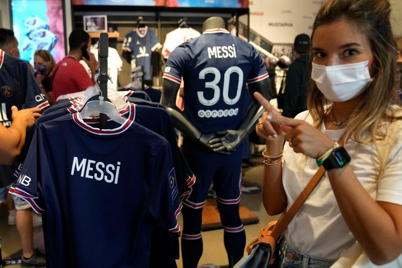 Crack Open Your Wallet: The 15 Best Things to Buy at PSG