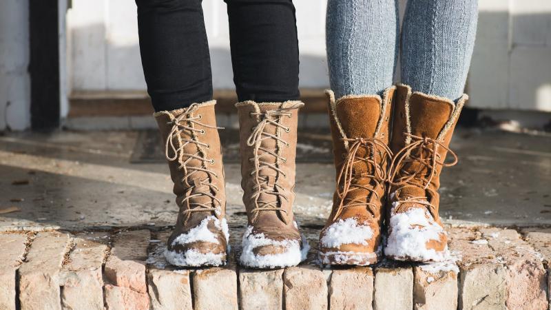 Craving Cozy Feet This Winter. Find The Best Wide Snow Boots Here